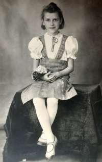 Marie Šimánková, kolem 1948