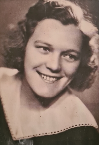 Maminka Anastázie Lukešová