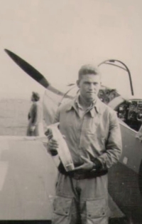 Letecká soutěž v Kolíně, Miloš Fiala skončil na druhém místě