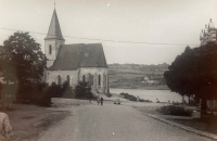 Kostel v Dolních Kralovicích, později zatopen přehradou Želivka