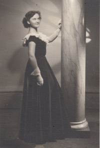Jarmila Frajtová, 1953