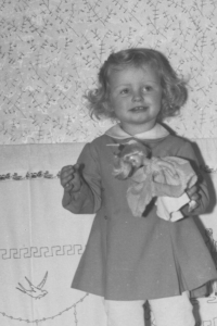 Hana Krejčová, rozená Čapková, Albrechtice, 1966