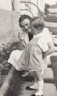 S maminkou, 1938