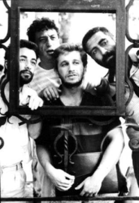 Tigran Paskevichyan s přáteli