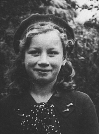 Jarmila Hermanová ve čtrnácti letech