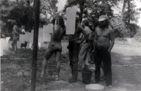 Uničov, výstava v restauraci Na Čtyřce, 1984