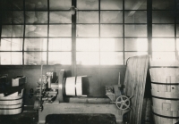 Foto z výrobny sudů