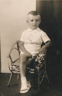 Josef Sedloň at the age of five