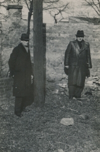 Jan Nový (vlevo) a Václav Smrž, 1943