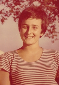 Eva Valentová v Dírné v jižních Čechách roku 1963