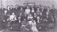 The wedding of Oldřich Klátil, the cousin of the witness. On the left, next to the bride Marta Mišurcová, is her father's brother František Klátil (production director at Baťa factory). The first man from the left in the middle row is the mayor of Zlín Dominik Čipera, and next to him is the wife of J. A. Bata - Marie Baťová. In the top row to the left of the picture is J. A. Baťa. Next to him in front of the painting is the brother-in-law of the witness František Maniš. Zlin 1937
