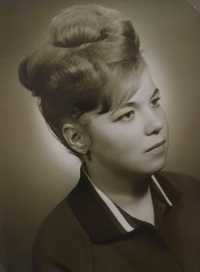Marie Vladyková v cca 17 letech
