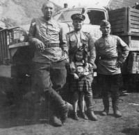 Jitka and the Red Army soldiers in Beroun. 1945