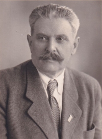 Jaroslav Komárek, grandfather of the witness
