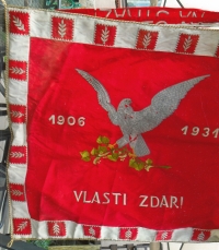 Sokolský propor obce Haratice