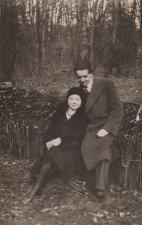 Rodiče Oldřich a Růžena (1932)