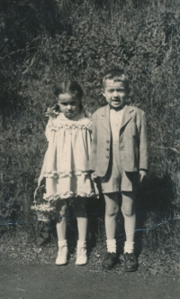 Ludmila with her brother in childhood 