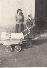 With daughter Milada and grandmother Anna, Zámělíč, 1966
