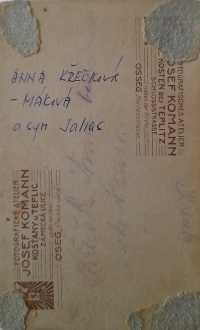 Zadní ztrana fotografie 