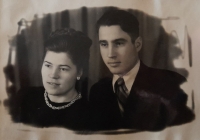 Raja Sičker s manželem z Kramatorsku