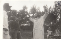 Fotbalové utkání plzeňských pankáčů proti mariánskolázeňským máničkám, 13. srpna 1988