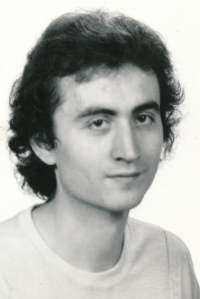 Roman Včelák asi půl roku před tím, než mu lékaři diagnostikovali leukémii, 1992