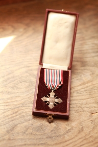 Čs. válečný kříž 1939 Prudilových, udělen r. 1946