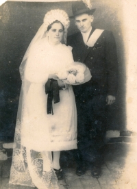 Sestra Marici Hadac a její manžel Johan, nedatováno