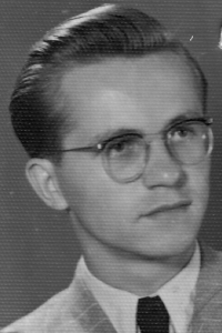 Pamětník při studiích bohemistiky v Berlíně a v Praze, 1956
