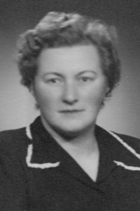 Maminka pamětníka 1970