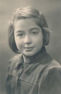 Marta Klicperová Neužilová v roce 1942, kdy byla zatčena gestapem