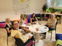 Kateřina Blumová při natáčení pro projekt Příběhy našich sousedů, červen 2022