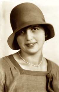 Maminka Magdalena Schindlerová