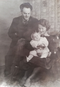 Rotter Leo a jeho manželka a dcera Eva 1958
