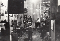 Dílna Textů přátel, rodný byt Rostislava Valuška