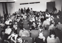 Divadlo hudby v Olomouci, večer s poezií Rostislava Valuška, 70. léta