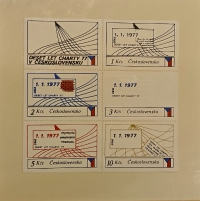 Aršík se známkami vydanými v Polsku ilegálně k 10. výročí Charty 77. Dopis se známkou Charty 77 se dostal do vězení k Petru Pospíchalovi