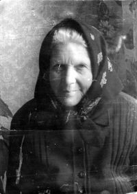 Matka Alžběty Ešnerové Františka Burešová, asi 70. léta