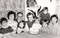 Stanislava Kulová s rodinou, 70. léta