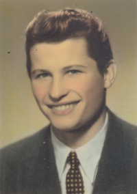 Před vojnou, cca 1949