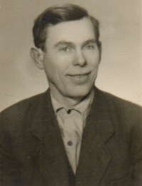 Štefan Kret, portrét tatínka, Česká Lípa asi 1950