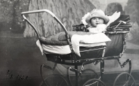 Eva Drašnarová, březen 1928