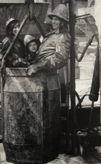 S manželem Václavem a synem Václavem na prohlídce uranových dolů, 1967