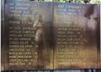Pamětní deska na Kobyliské střelnici, kde byl popraven strýc Jarmily Krupkové Josef Štěpanovský