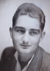 Vladimír Hamal, Berlín 1944