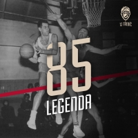 František Konvička v roce 2023 jako dárek k 85. narozeninám dostal i tento snímek na Facebooku TJ Třebíč basketbal