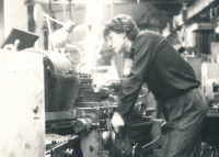U stroje v Chotěbořských strojírnách, 1988