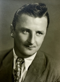 Manžel Radomír Kugler