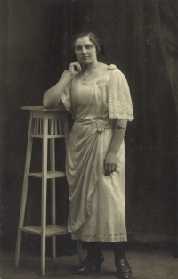 Matka Olga Vlachová, rozená Králová