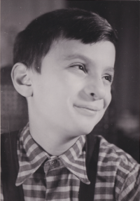 Pamětník Jan Walter v devíti letech